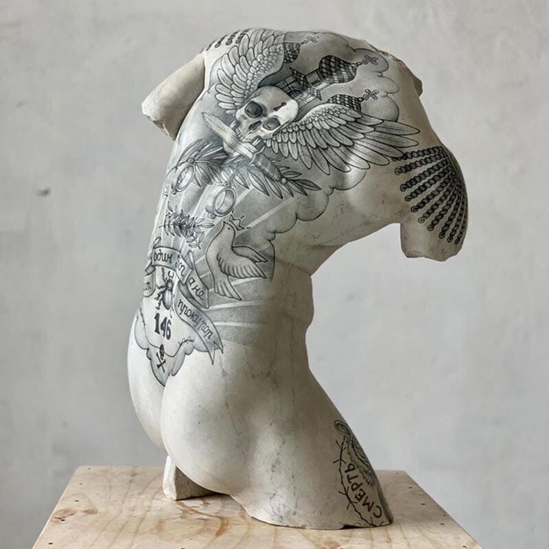 Совместить несовместимое: татуированные скульптуры Фабио Виале