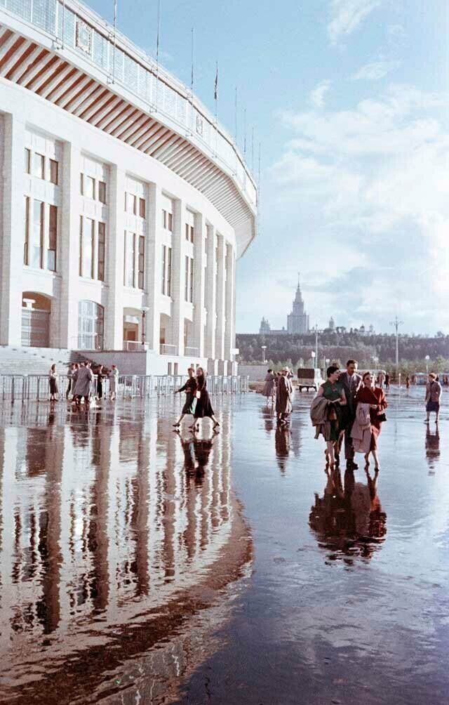 Москва 1950-ых на цветных фотографиях