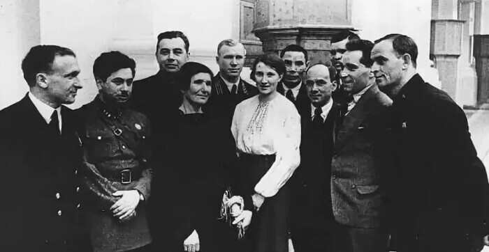 Бегство чекиста. Генрих Люшков