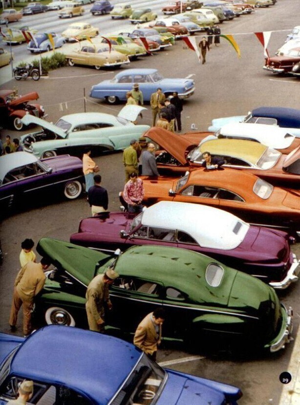 Продажа автомобилей. США. 1950-е