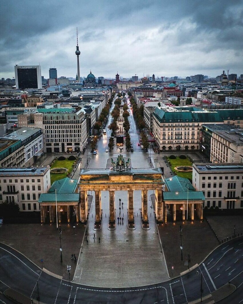 56. Бранденбургские ворота в Берлине, Германия