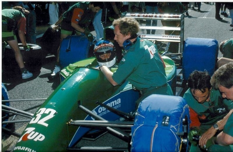 Первый гоночный болид F1 Михаэля Шумахера выставлен на продажу
