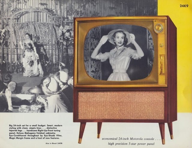 Винтажные телевизоры Motorola из 1950-х