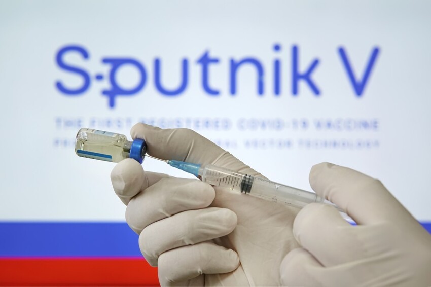 Почему вакцину от коронавируса «Спутник V» сделали двухкомпонентной?