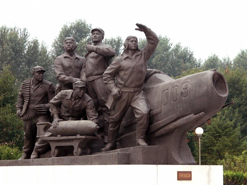 Монумент Победоносного освобождения  Отечества  в Северной Корее