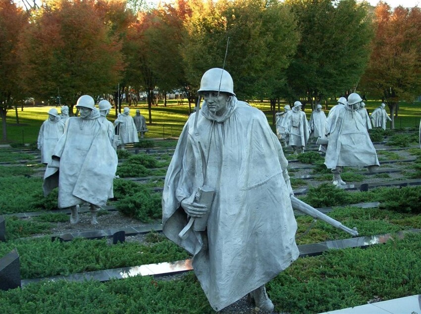 Мертвый город: 20 самых пронзительных солдатских мемориалов