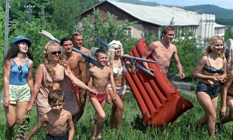 Жаркие снимки: пляжная мода граждан СССР