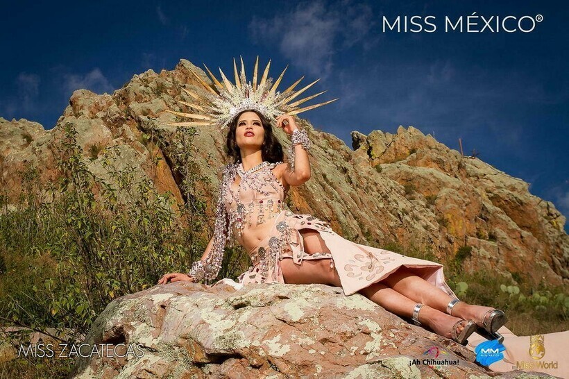 Блог - Отражение Мексики: 32 ярких фото претенденток конкурса красоты — кто одержит победу