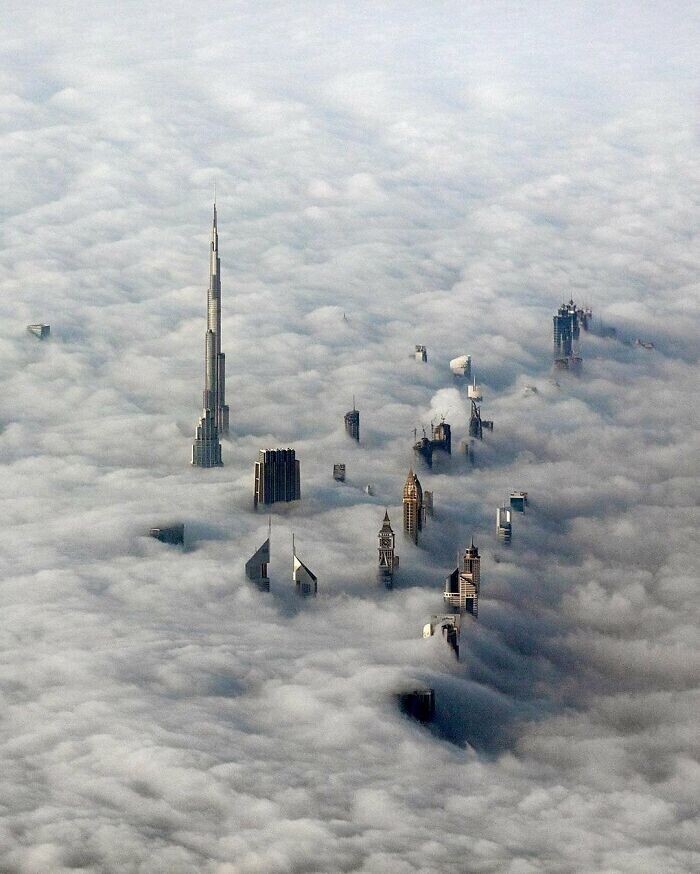 22. Туманный день в Дубае