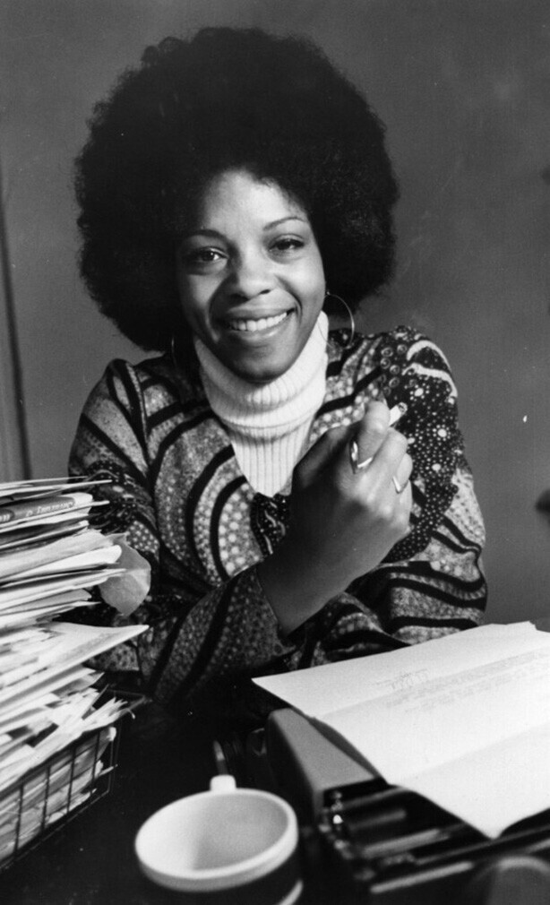 27 июля 1971 года. Маргарет Басби, основатель лондонского книжного издательства Alison and Busby. Самый молодой британский книгоиздатель. Самый первый чернокожий.