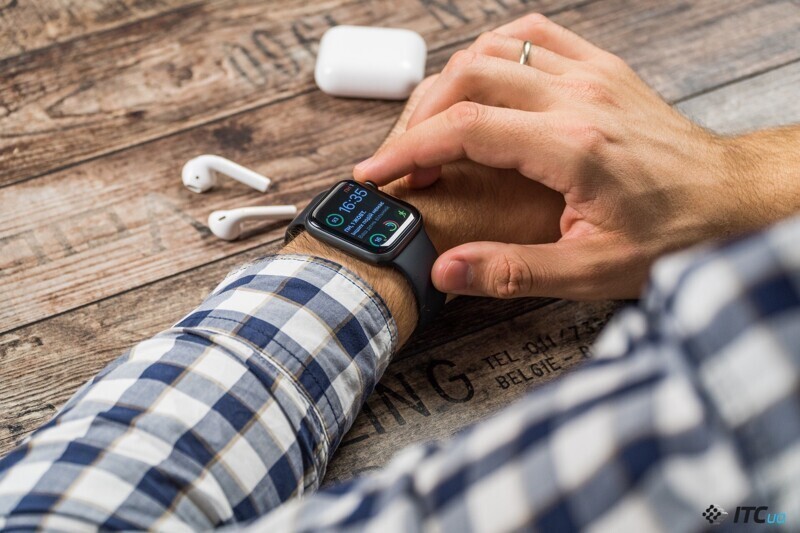 Apple Watch спасли жизнь потерявшему сознание человеку