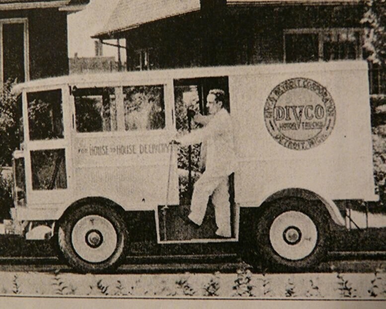 Развозной фургон с двойным управлением, сохранившийся в единственном экземпляре