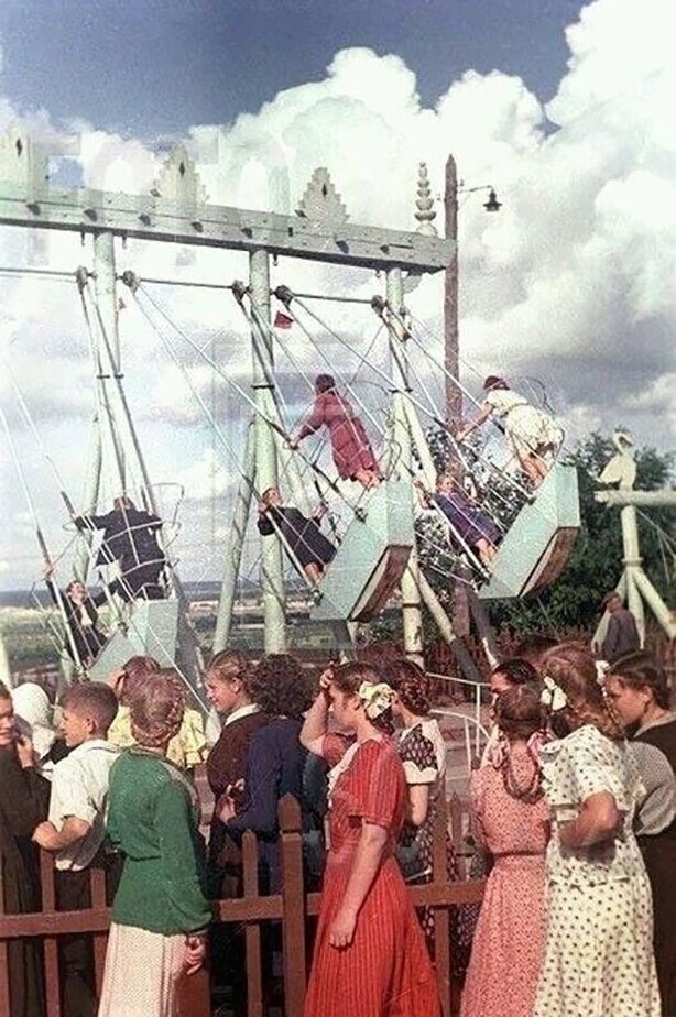 Kaчели-лодочки СССР, 1950-e