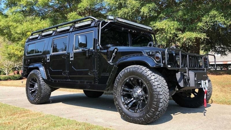 Hummer H1 Alpha — динозавр с пакетом обновлений на 100 тысяч долларов