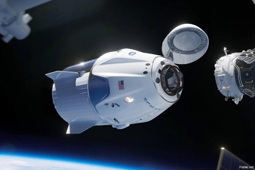 Грузовой космический корабль Cargo Dragon (SpaceX) вчера расстыковался с Межд...