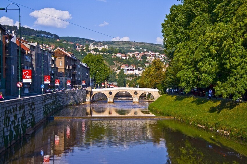 Сараево является столицей этого государства...