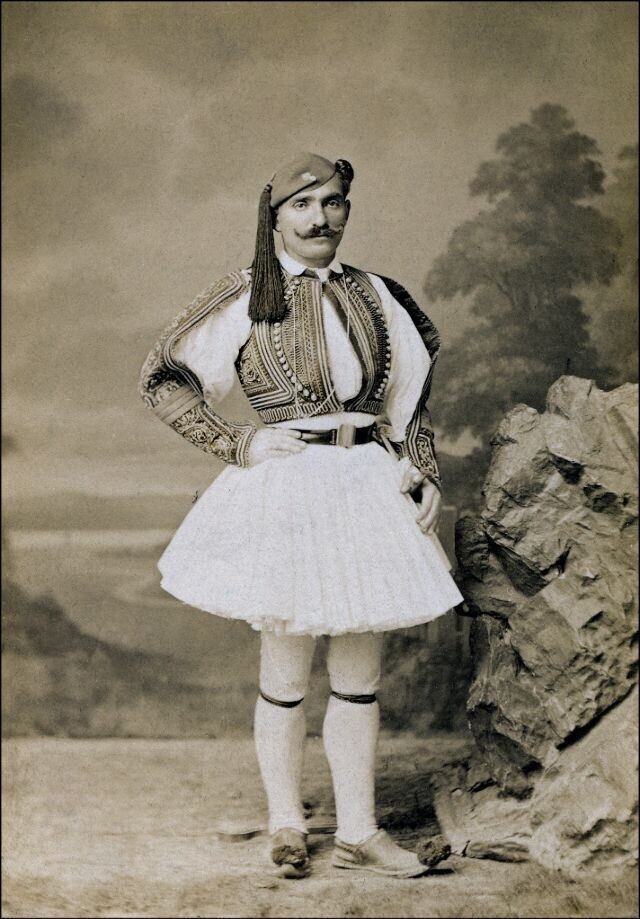 Албанский мужской костюм