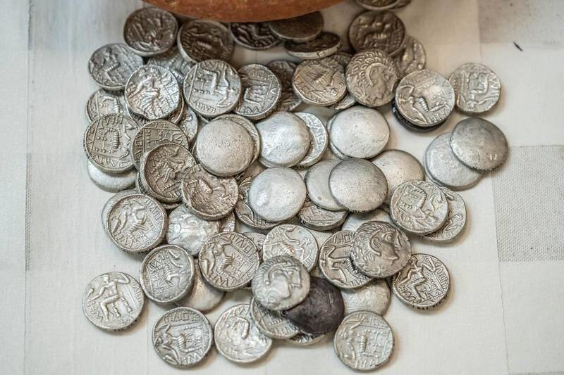 В ОАЭ нашли ценный клад возрастом 2300 лет