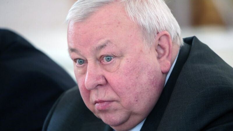 "Мы ничего про это не знаем", - сказал пресс-секретарь президента Дмитрий Песков.