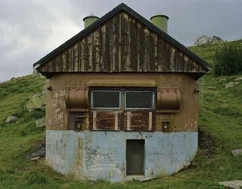 Бункеры, замаскированные под швейцарские виллы