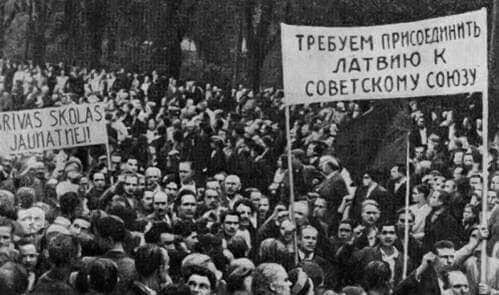  21 июля 1940 года состоялось провозглашение Советской власти сеймами Латвии и Литвы и думой Эстонии.