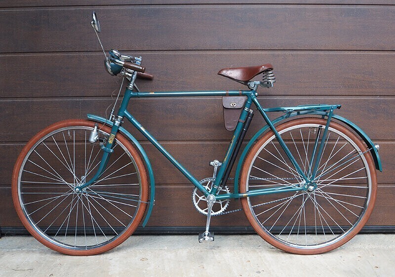 Классика советского велостроения - роскошный велосипед "Прогресс" 1954 года производства завода ЗиС