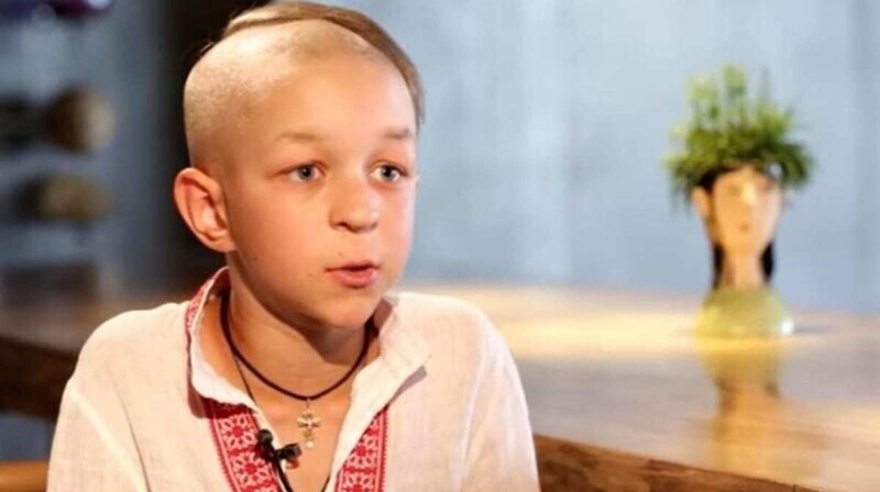 «Это д*рьмо, меня просто разрывает»: украинское геббельс-ТВ показало малолетнего «патрiота»
