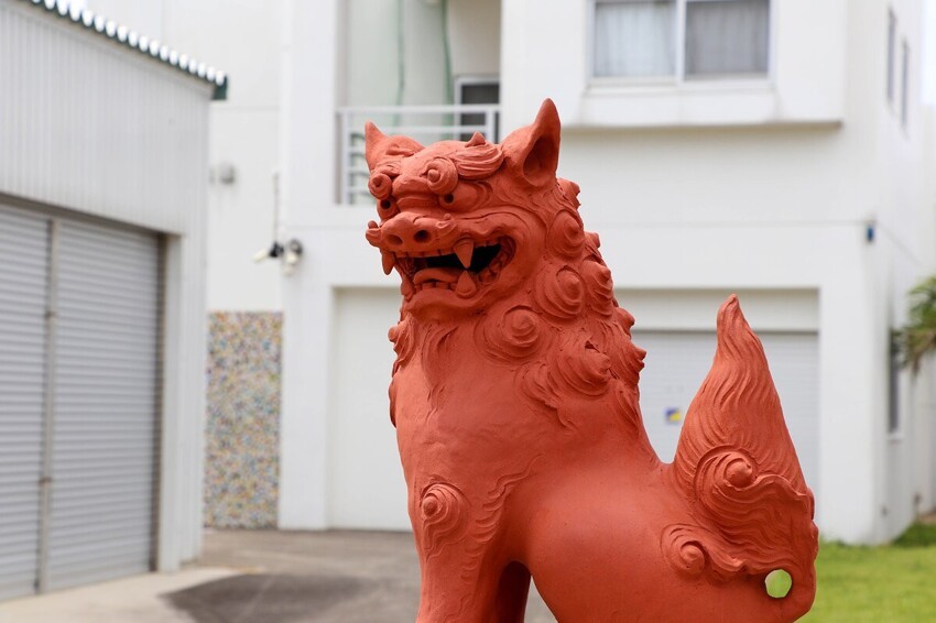 "Собакольвы" - стражи японских домов