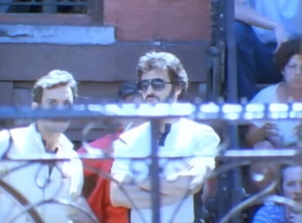 Billy Joel - A Matter of Trust: а вы заметили в клипе на эту песню Ринго Старра и Пола Маккартни?