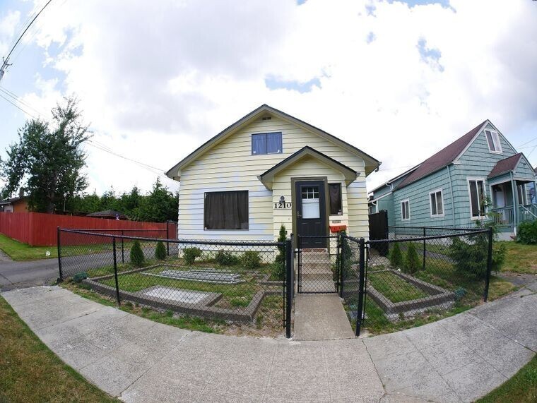 Дом, в котором вырос Курт Кобейн, официально признали культурным памятником