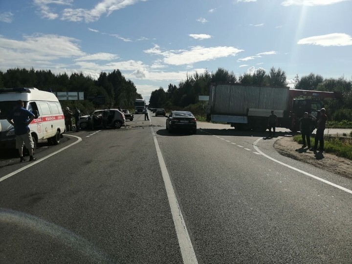 Авария дня. Женщина с девушкой пострадали в Тверской области