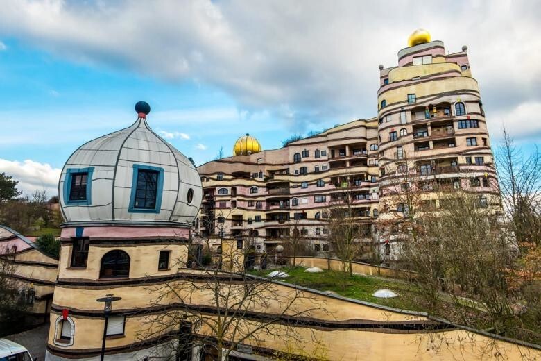 Руссо туристо не пройдет мимо и обязательно по этому чертову мосту