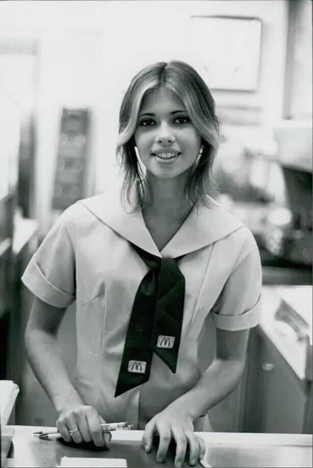 Работница Макдональдса. США, 1972 год