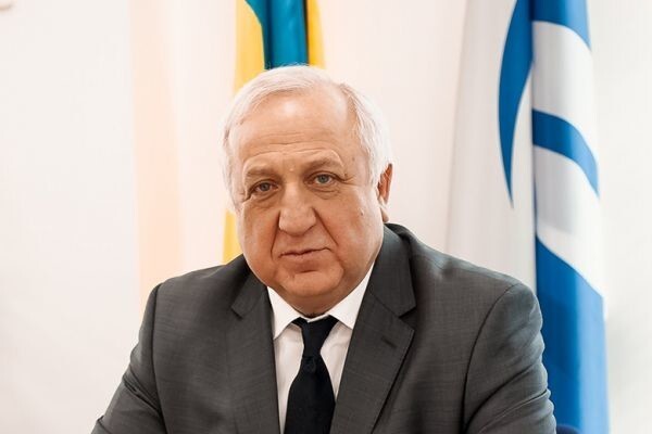 Ну, что, маленькие украинцы, продали вас с потрохами