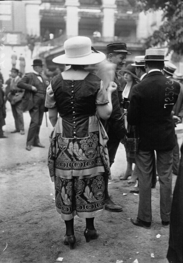 Стиль 1910-х: ретро снимки с парижских скачек