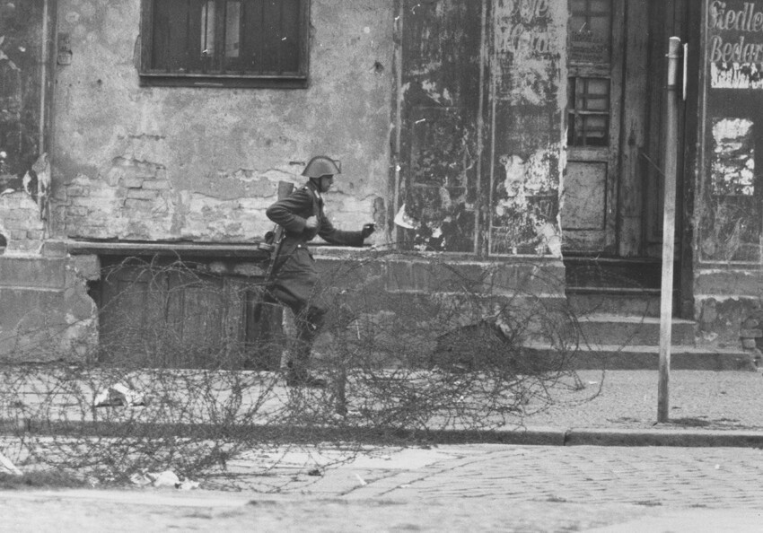 60 лет назад. "Прыжок на свободу"