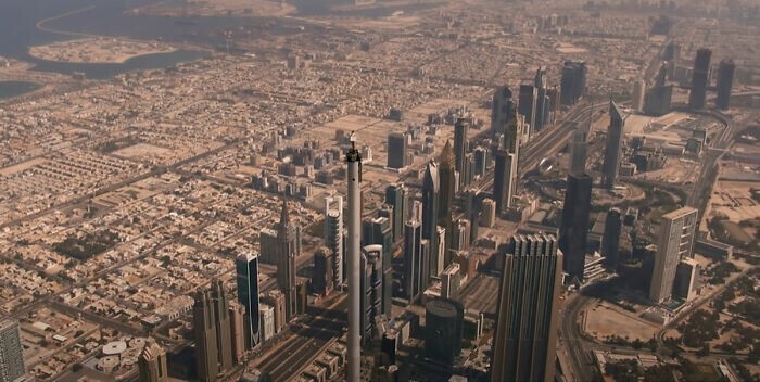 Реклама Emirates Airlines была отмечена как один из "самых популярных рекламных роликов в истории"