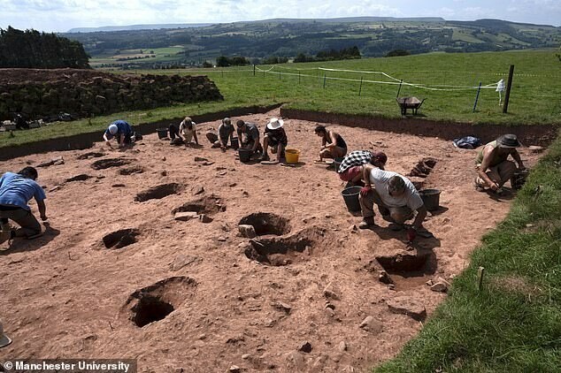 Археологи выяснили истинное происхождение легендарного Камня Артура