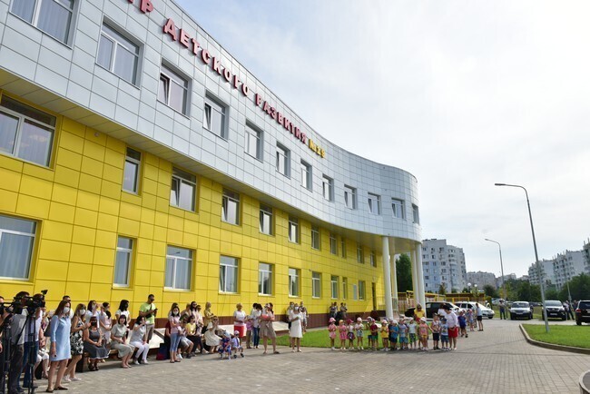 В Белгороде открыли второе здание самого большого в городе детского сада