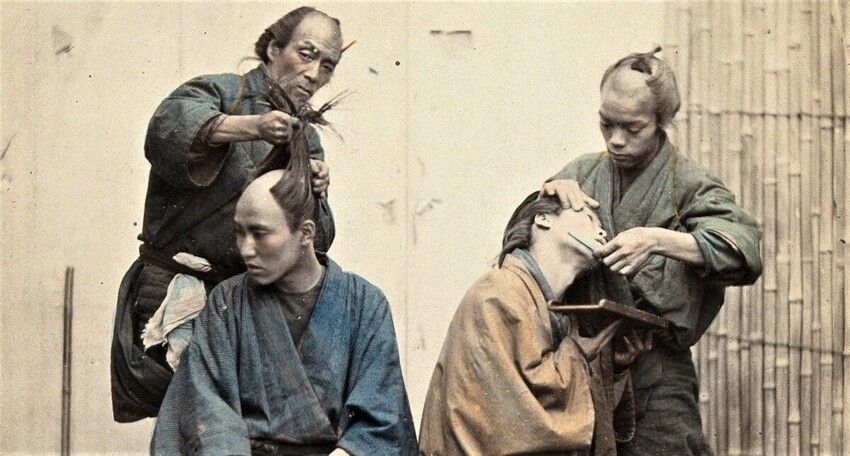 Зачем самураи сбривали волосы на макушке?