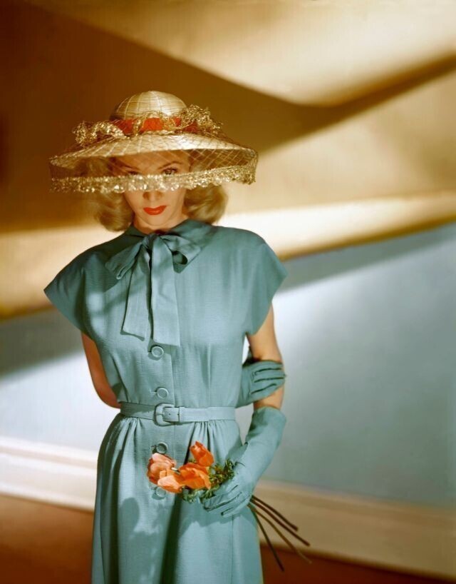 Актриса Кэрол Лэндис, Vogue, 1945