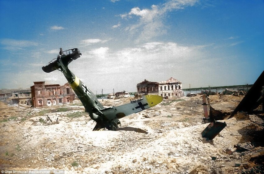 Мессершмитт Bf.109 — истребитель люфтваффе. Во время Сталинградской битвы было уничтожено 160 единиц и 328 повреждено.