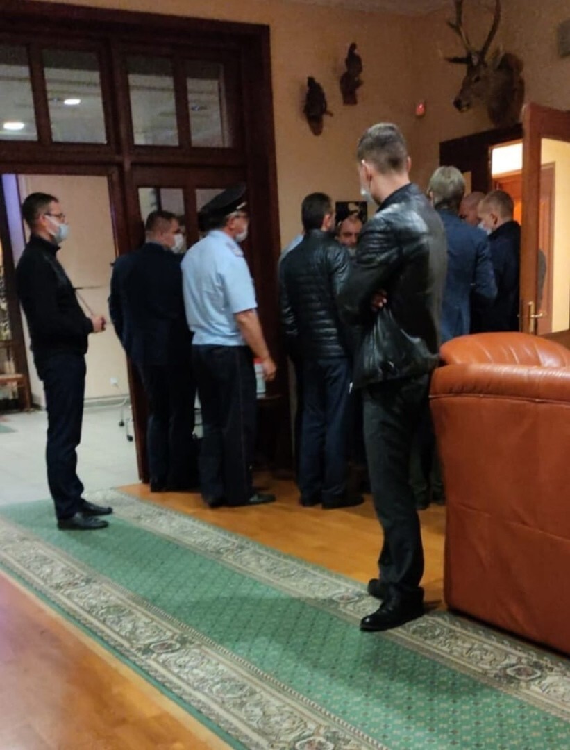 В гостиницу к лидеру группы Rammstein пришли полицейские