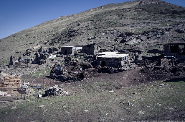 Как живут в горных аулах Кавказа  