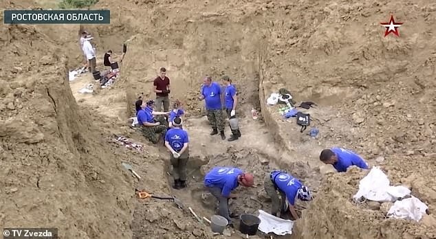 В «карьере смерти» в Сальске нашли останки десятков маленьких детей