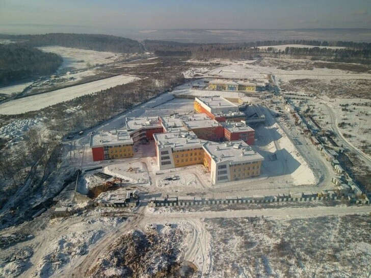 В пригороде Иркутска открылась новая школа