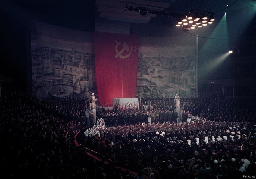 Торжественный  концерт в Лондоне в 1943 году