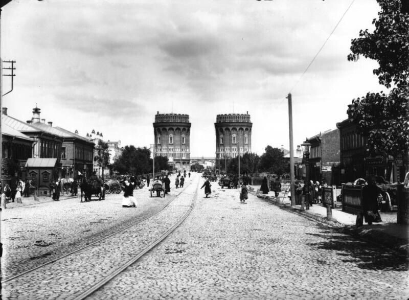Первая Мещанская улица. Крестовские водонапорные башни, 1898 – 1909 год, г. Москва, ул. Первая Мещанская