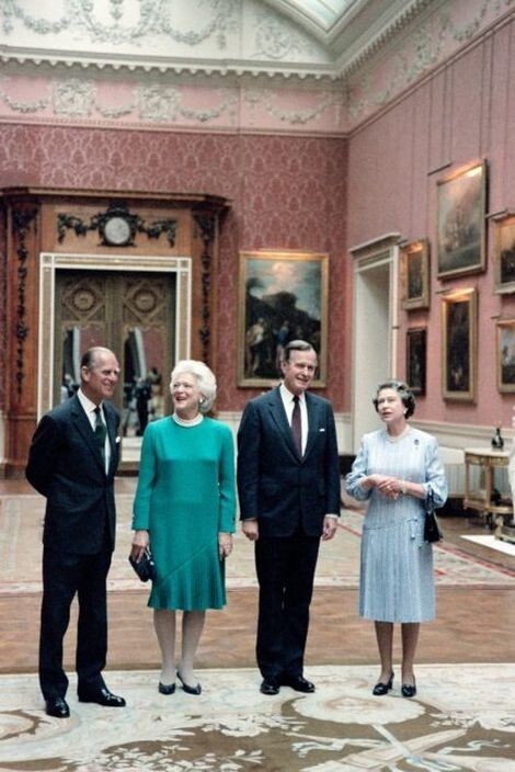 8. Джордж Буш-старший, 1989 год