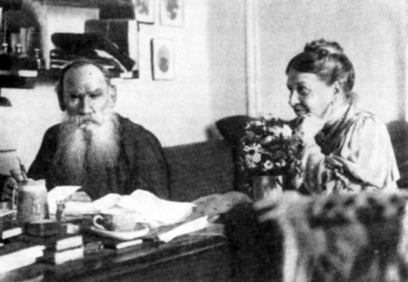 Лев Толстой и роскошь